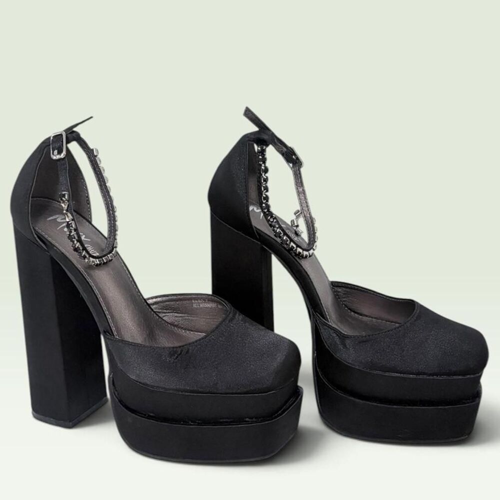 Mixx Shuz Black Satin Platforms Size 9 Goth Whimsygoth Halloween Shoes